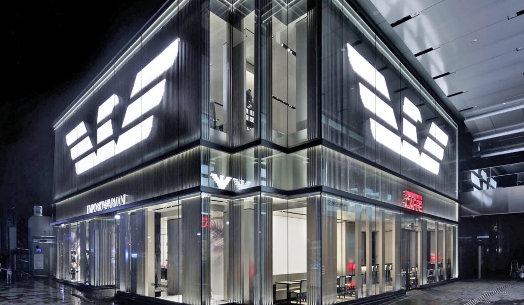 EMPORIO ARMANI 表参道