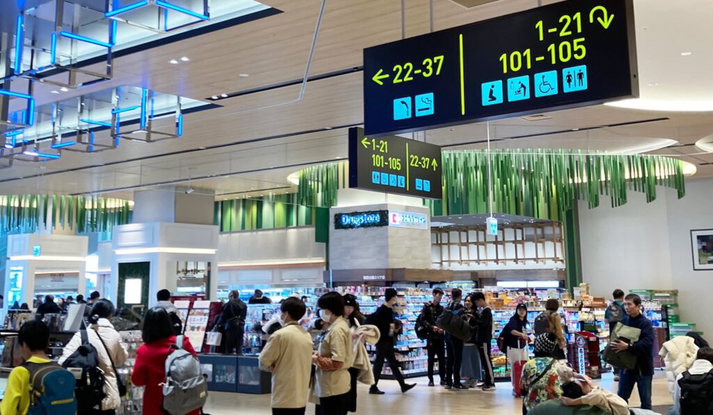 関西国際空港 出国エリア